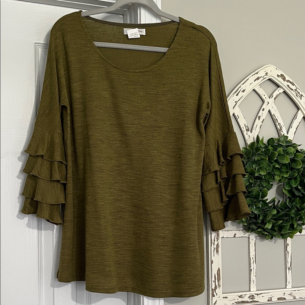 Ruffle Sleeve Top